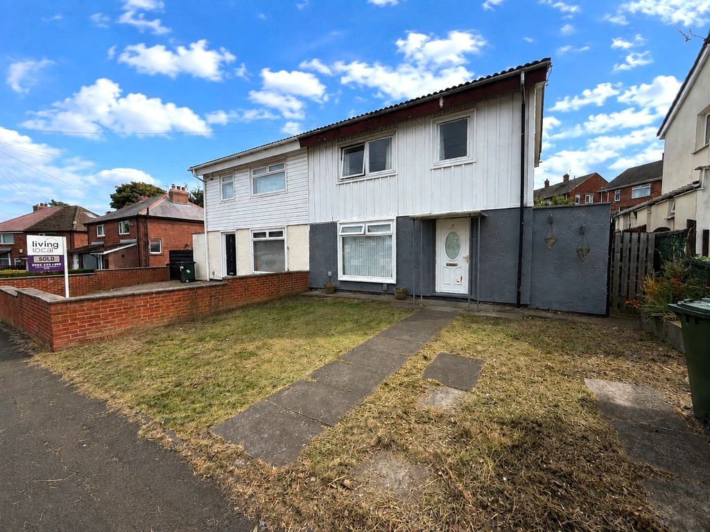 Property photo 1 of 12 External