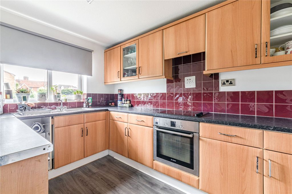Property photo 2 of 15 Kitchen