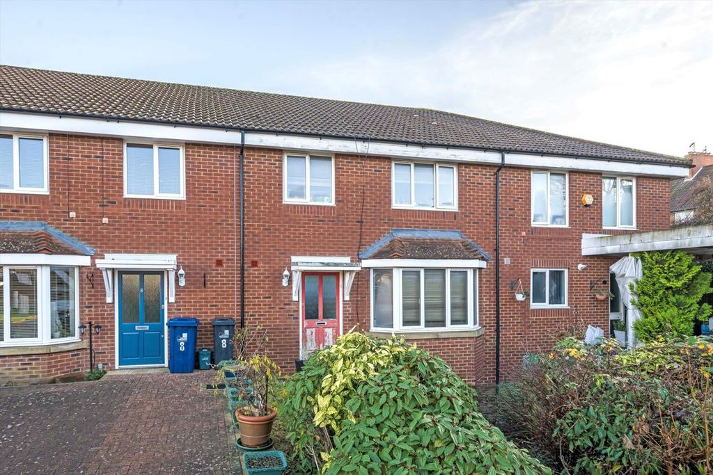 Property photo 1 of 1