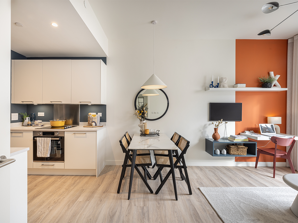 Property photo 1 of 18 Sheepcote Road Show Home