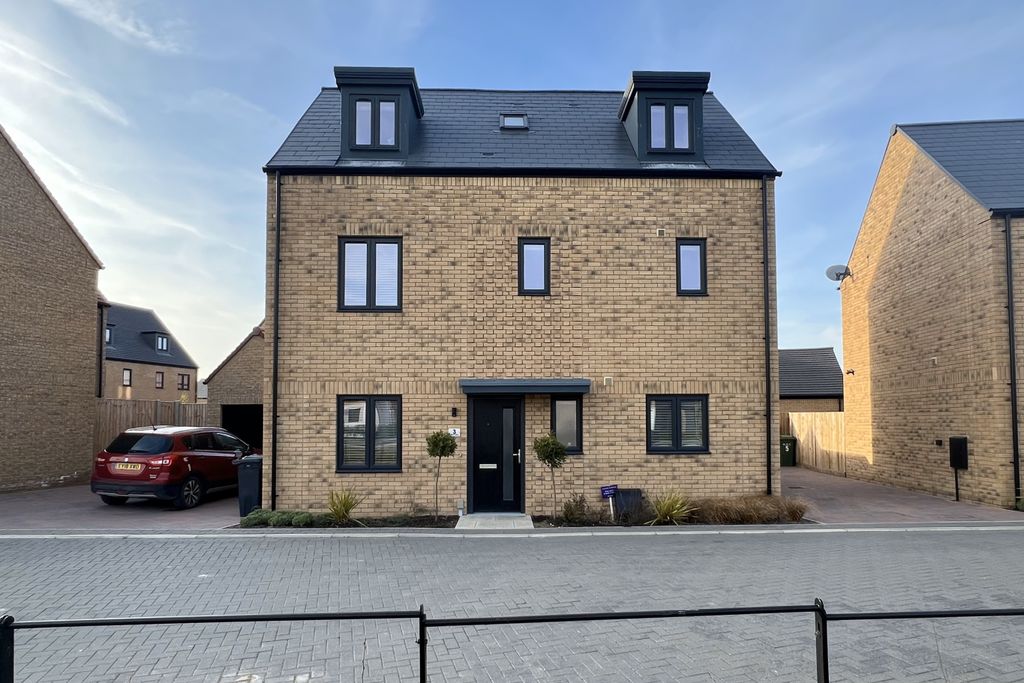 Property photo 1 of 19 Front External