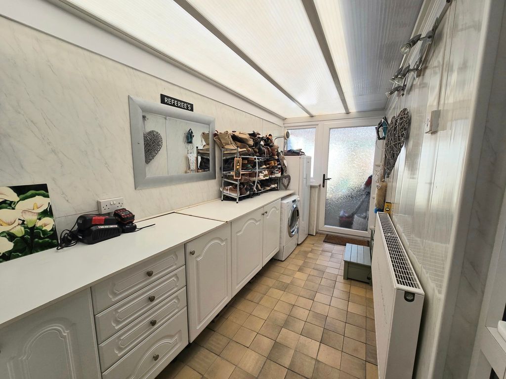 Additional image 10 of 3 bed semi-detached bungalow for saleBrynheulog, Brynmenyn CF32