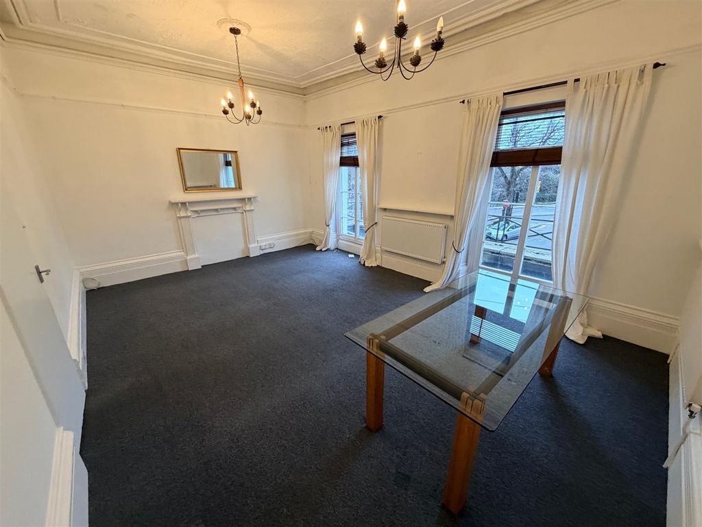 Property photo 3 of 7 Lounge 1.Jpg