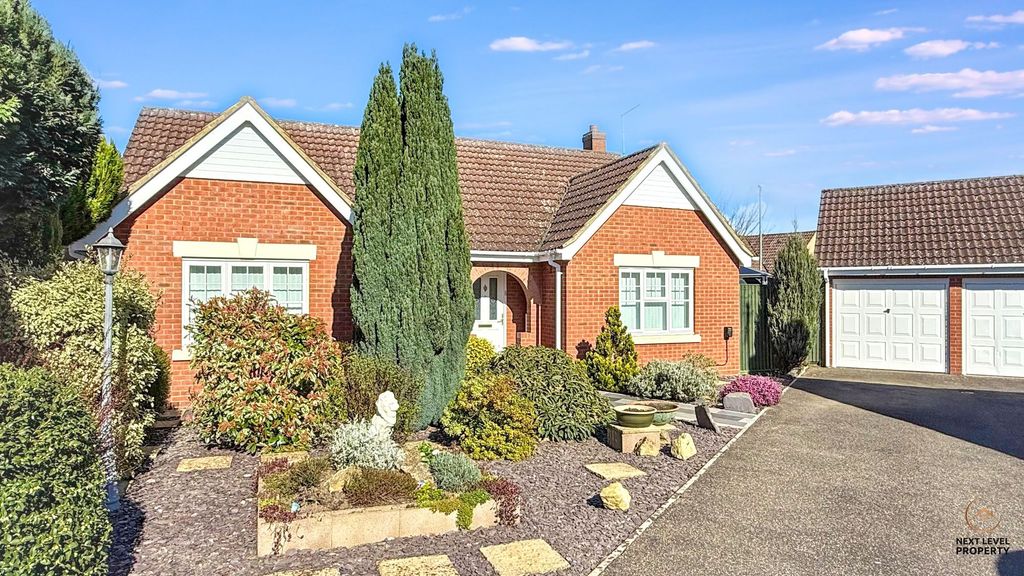 Property photo 1 of 24