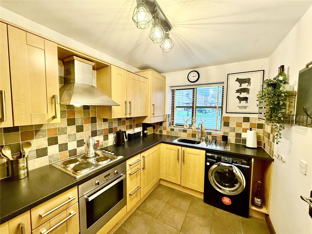 Property photo 2 of 17 Picture No. 07