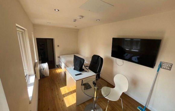 Property photo 2 of 6 2A40B072Da57B6Bc5B33845Aca282Bfc.Jpeg