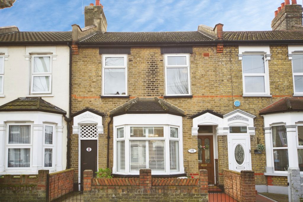 Property photo 1 of 20 Pbox-Img.Jpg