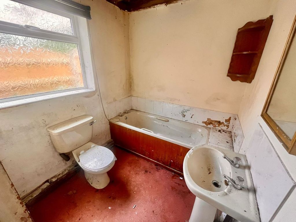 Property photo 3 of 10 Image 3