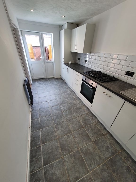 Property photo 2 of 24