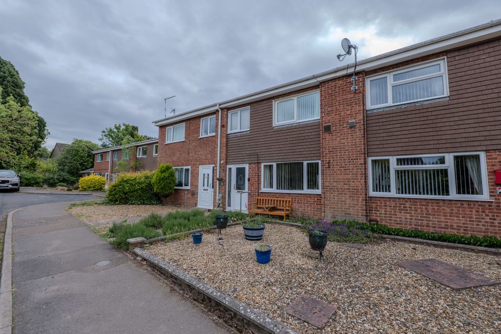Property photo 2 of 13