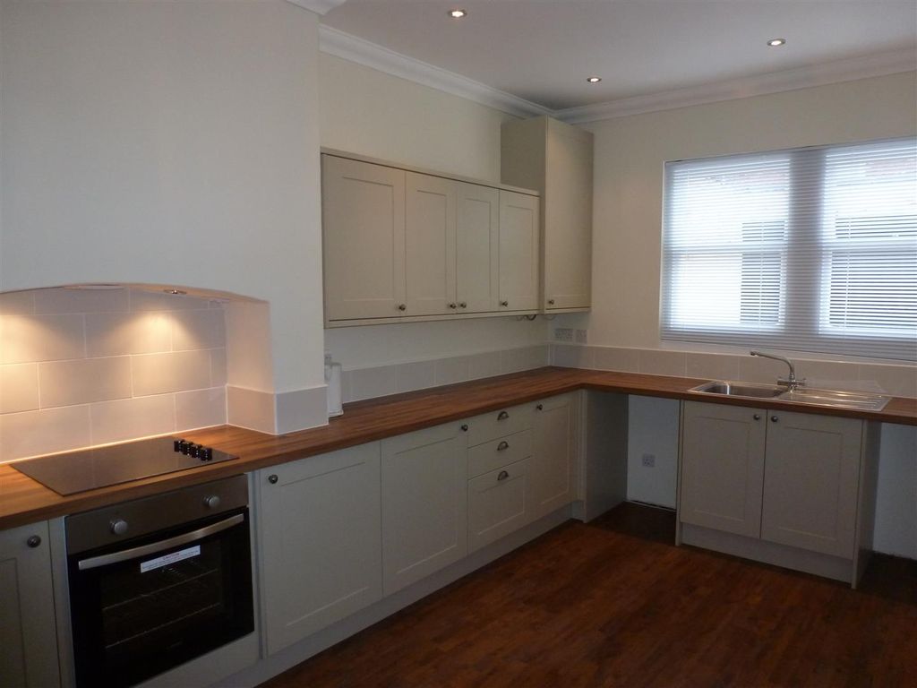 Property photo 2 of 10 P1030545.Jpg