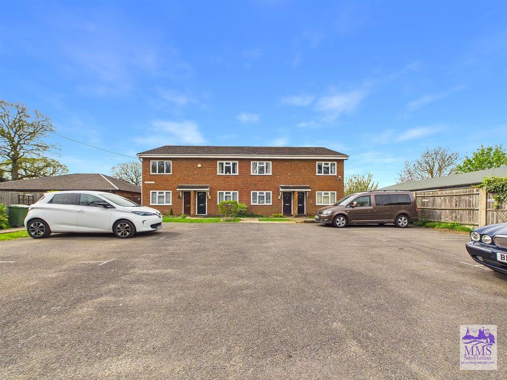 Property photo 2 of 13 Cam04098G0-Pr0198-Still006.Jpg