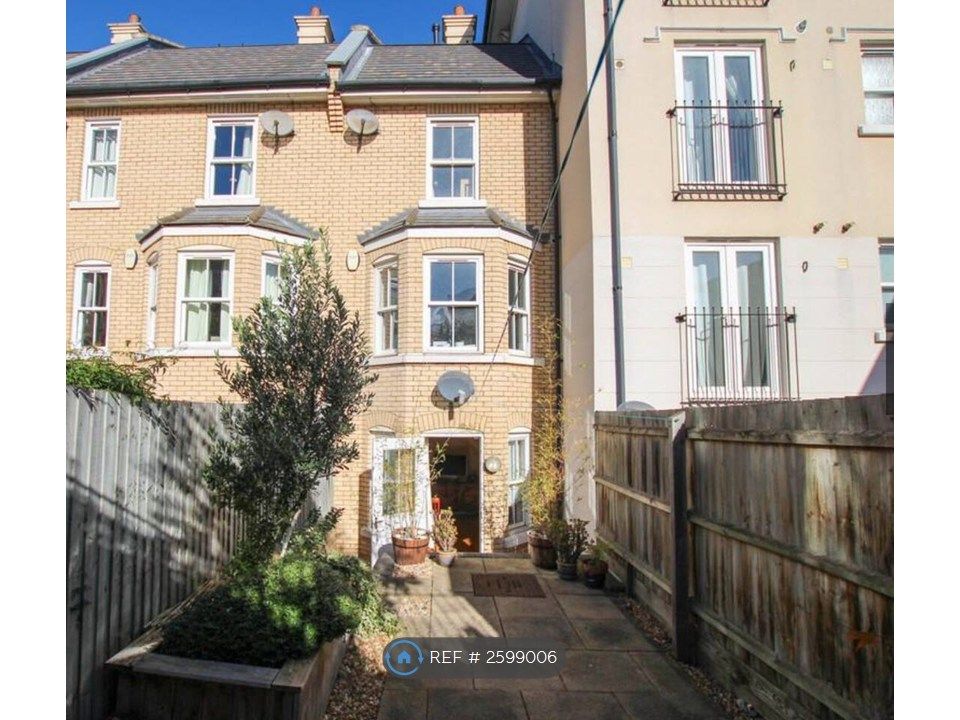 Property photo 1 of 21