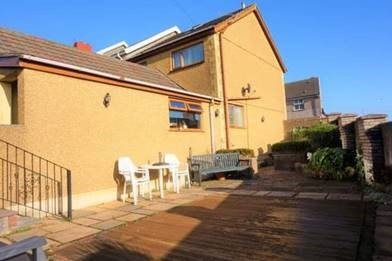 Property photo 2 of 13 Gelli St 1