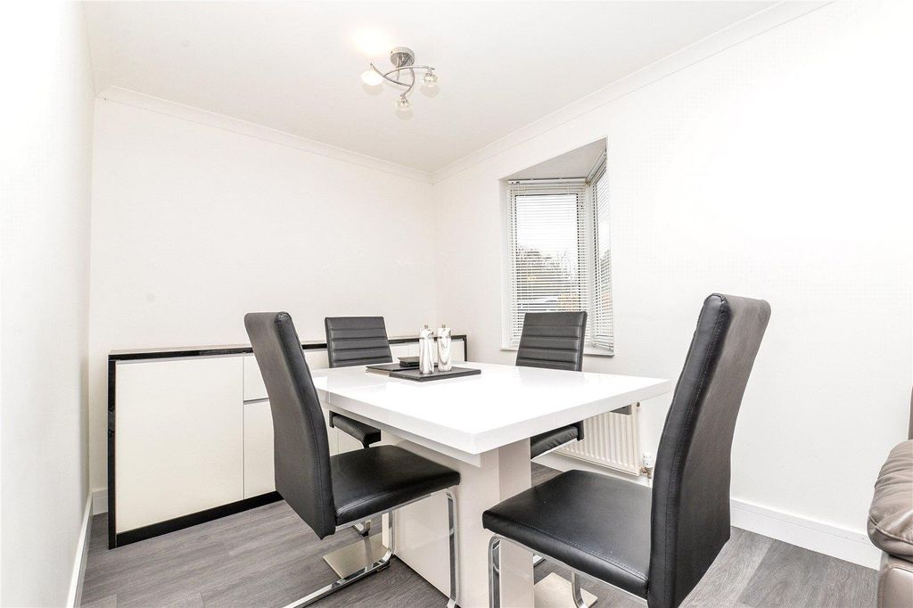 Property photo 3 of 15 Picture No. 20