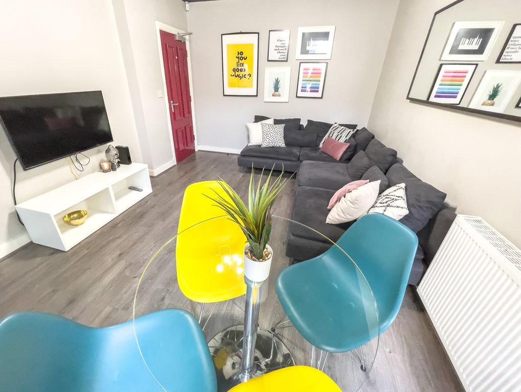 Property photo 2 of 11 Img_6303