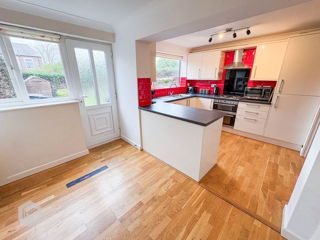 Property photo 2 of 9 Picture No. 16