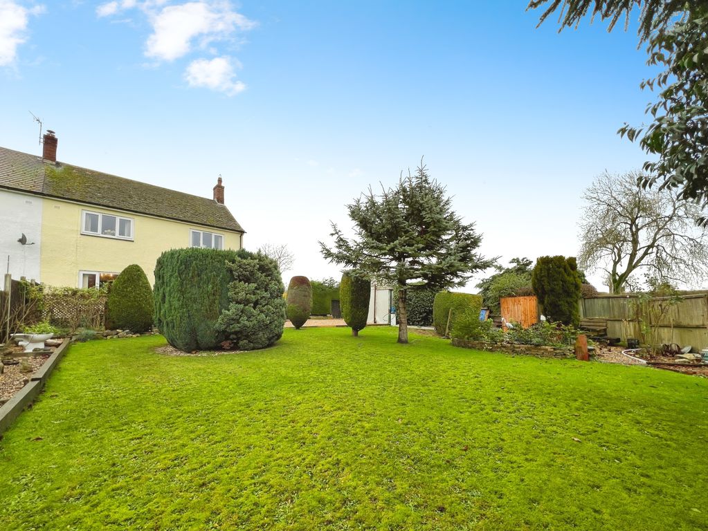 Property photo 2 of 23