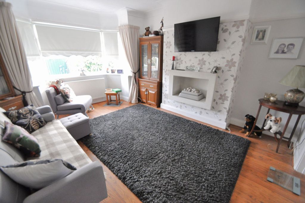 Property photo 3 of 55