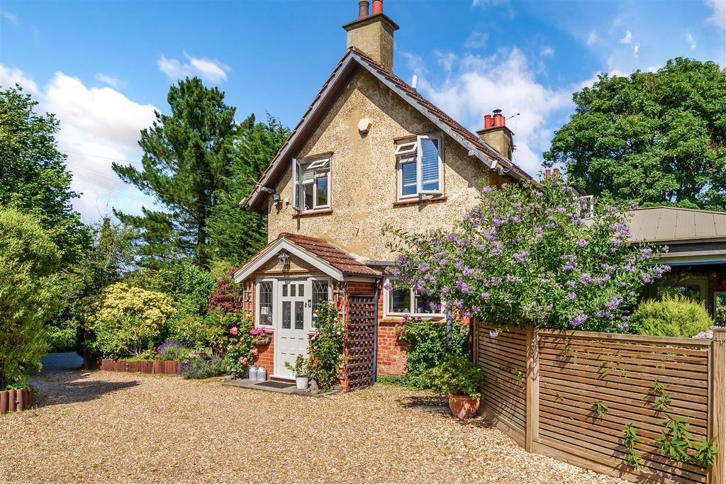Property photo 1 of 20 Kingswood Grange Cottage (8).Jpg