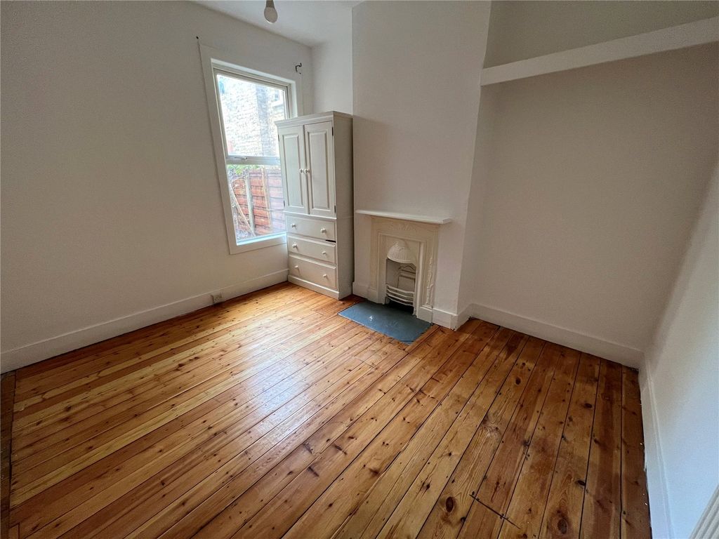 Property photo 3 of 10 Picture No. 11