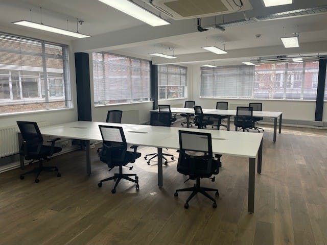 Property photo 1 of 8 Fitted Photo 1.Jpg