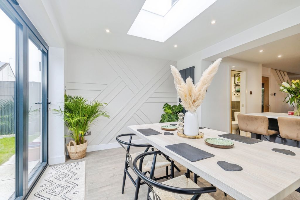 Property photo 3 of 18 Photo #3