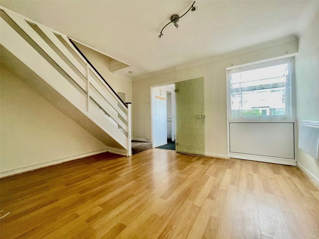 Property photo 2 of 10 Picture No. 02