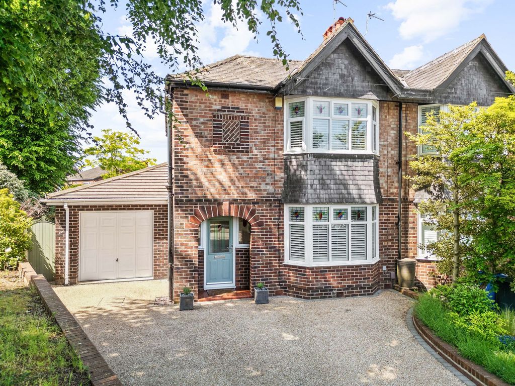 Property photo 1 of 29