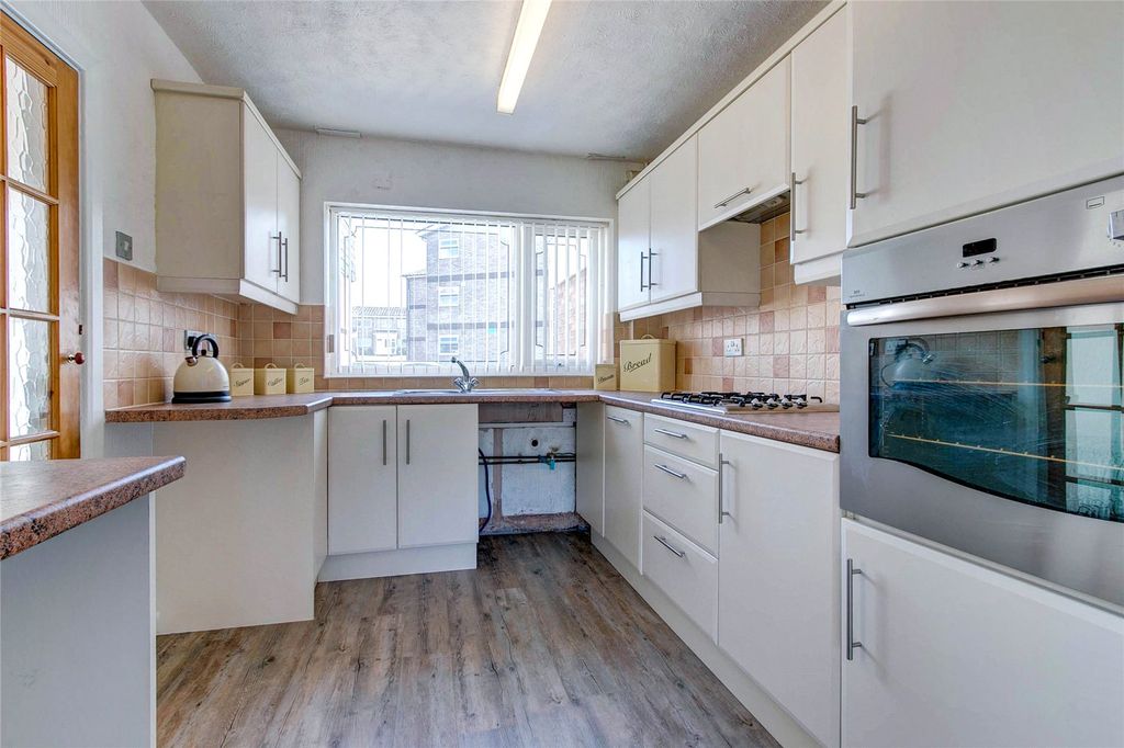 Property photo 2 of 11 Picture No. 09