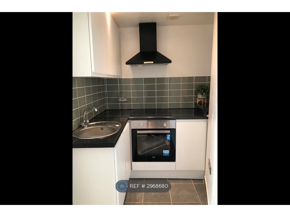 Property photo 2 of 6 Kitchen Area