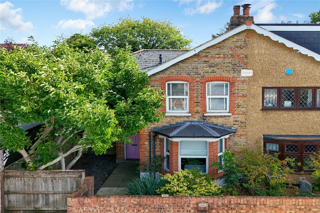 Property photo 1 of 18 Picture No. 24