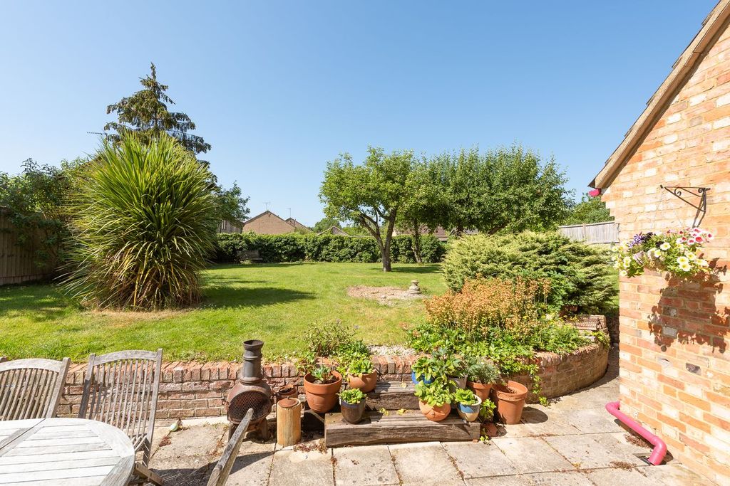 Property photo 3 of 39