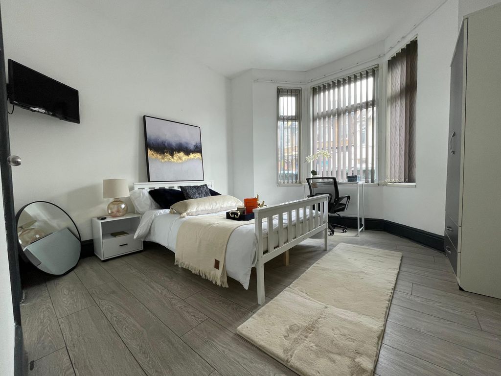 Property photo 2 of 6 4Ffd0Ea0-56d2-4029-88A5-26Acbc14c8Af