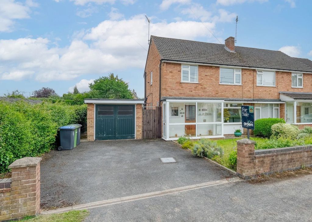 Property photo 1 of 18