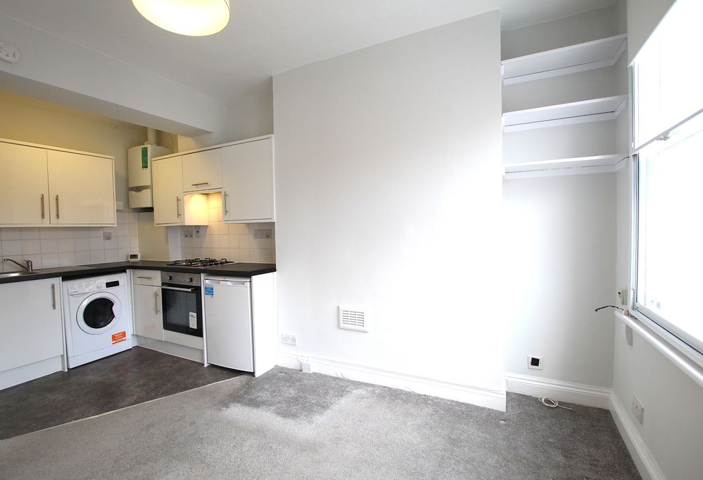 Property photo 3 of 10 3.Jpg