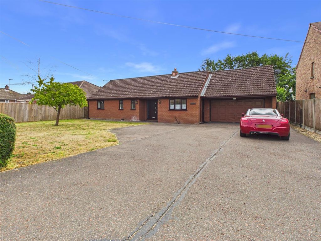 Property photo 1 of 18