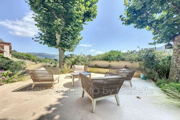 Property photo 3 of 4