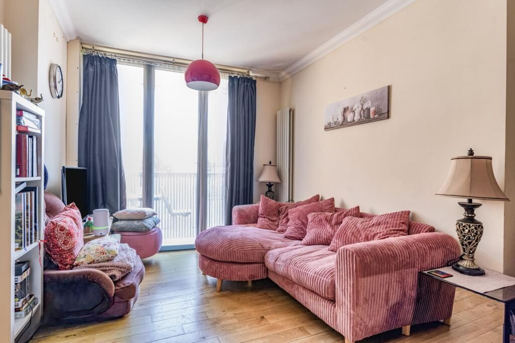 Property photo 2 of 14