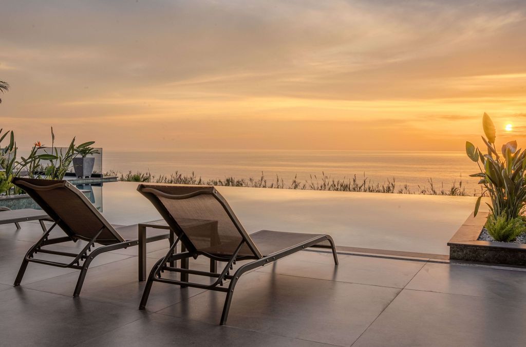 Property photo 2 of 22 Sea View Apartment For Sale In Alanya - Stunning Sea Views