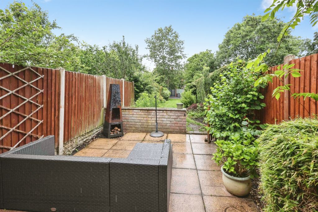 Property photo 2 of 21