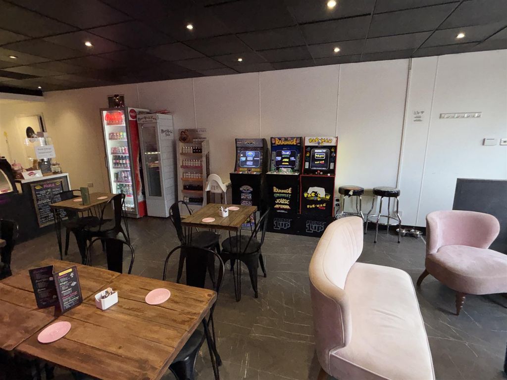 Property photo 3 of 7 Photo 2