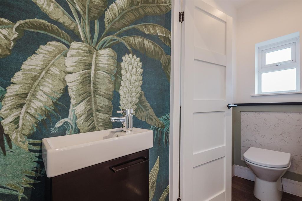 Additional image 14 of 3 bed semi-detached house for saleWarren Avenue, Knutsford WA16