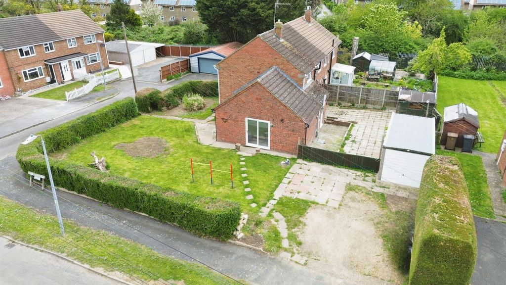 Property photo 2 of 15