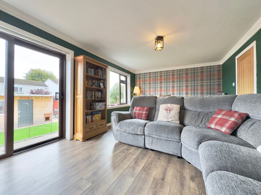 Property photo 3 of 38 Img_2277