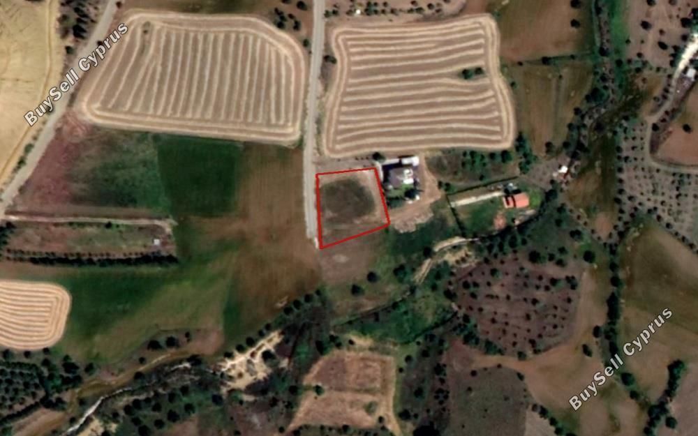 Property photo 1 of 2