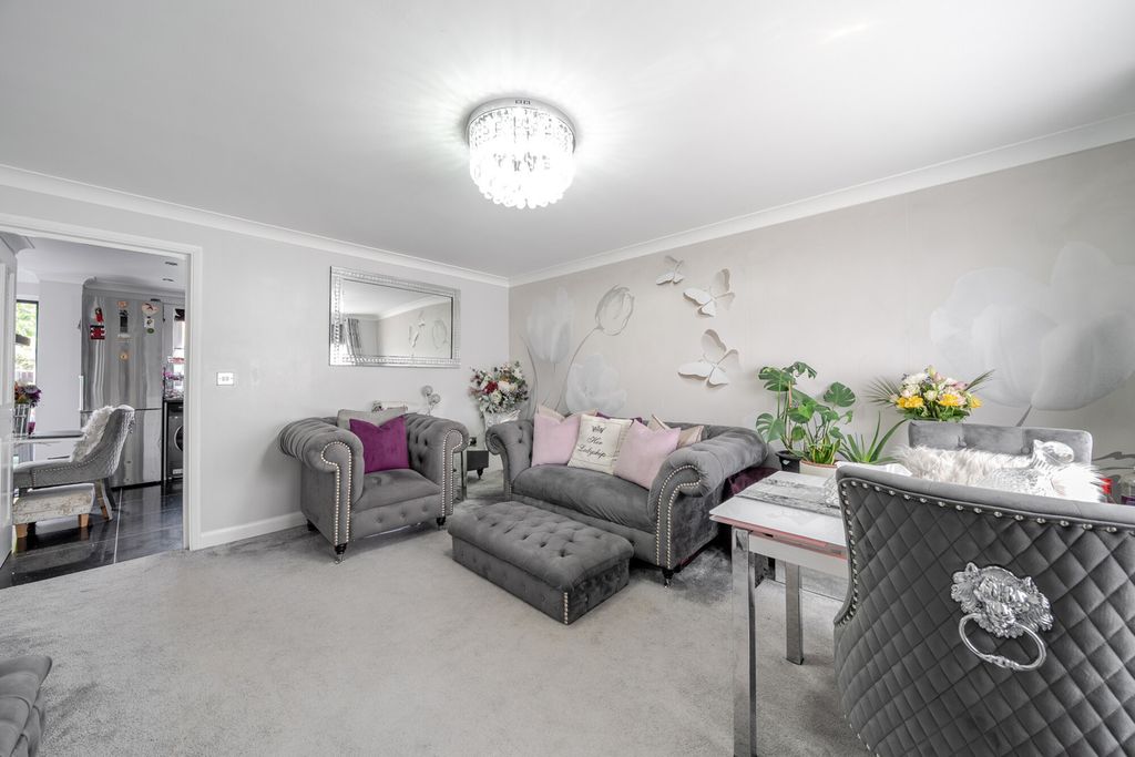 Property photo 2 of 18 Reception Room