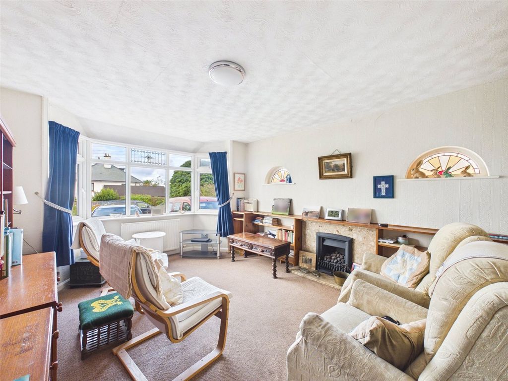 Property photo 3 of 16 Picture No. 04
