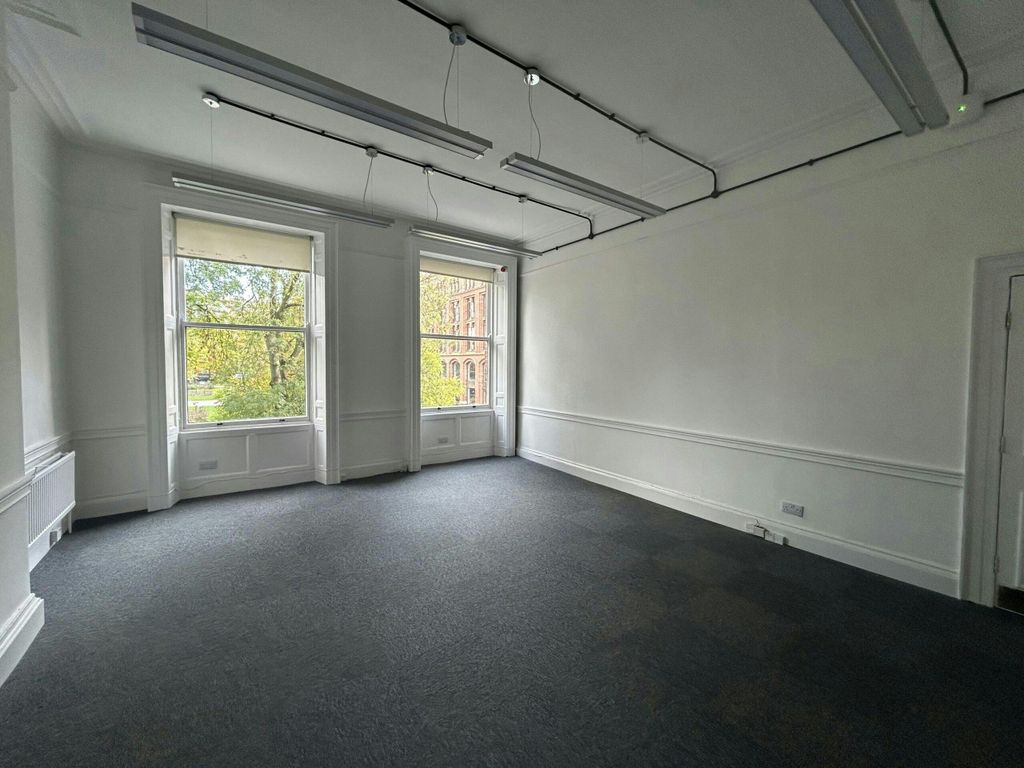 Property photo 3 of 6 25A Internal.Jpg