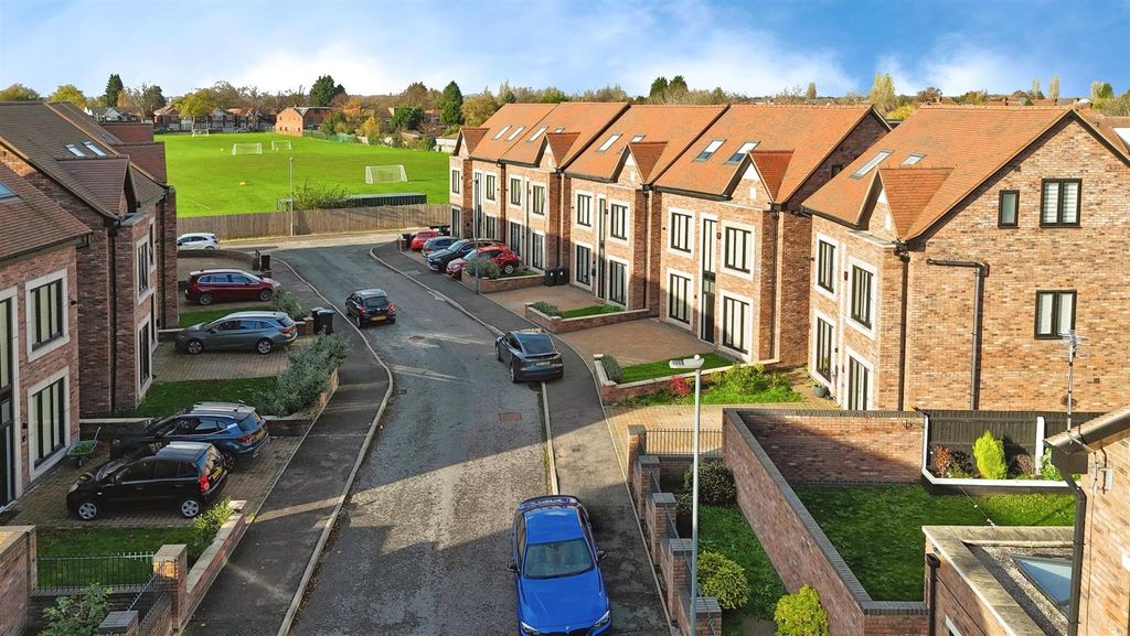 Property photo 2 of 28 B3.Jpg